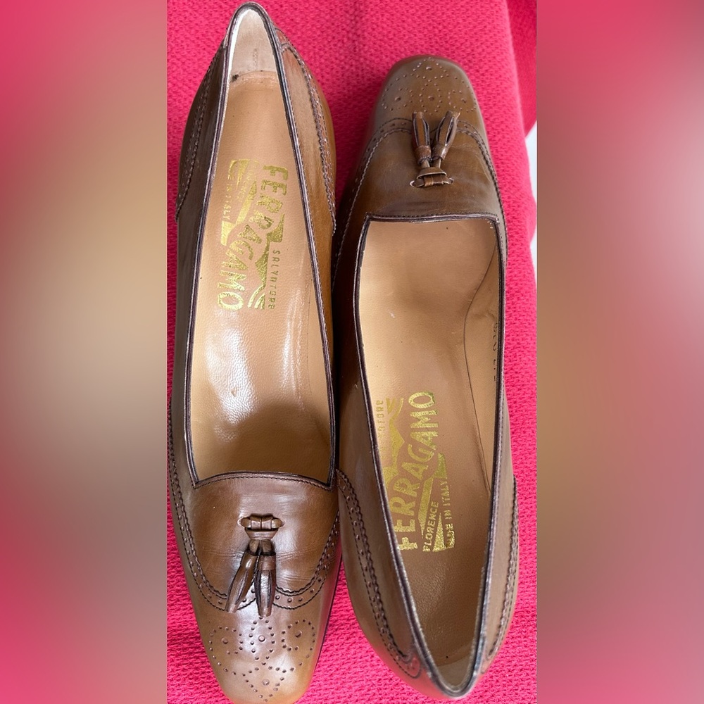 Brown Salvatore Ferragamo Women Leather Tassel Loafers Size 7.5